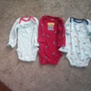 Newborn onzies NEVER worn!